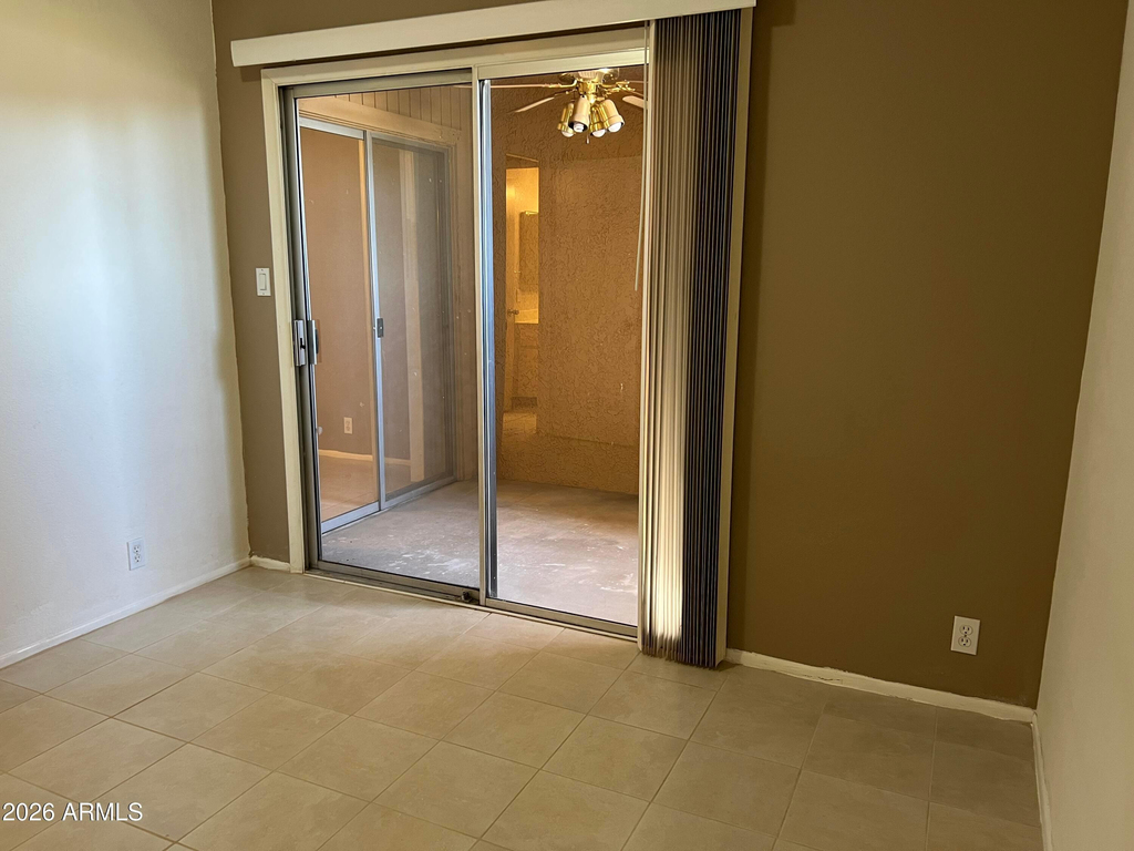 501 W Yukon Drive - Photo 23