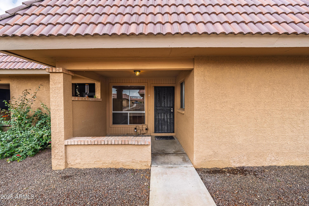 501 W Yukon Drive - Photo 2