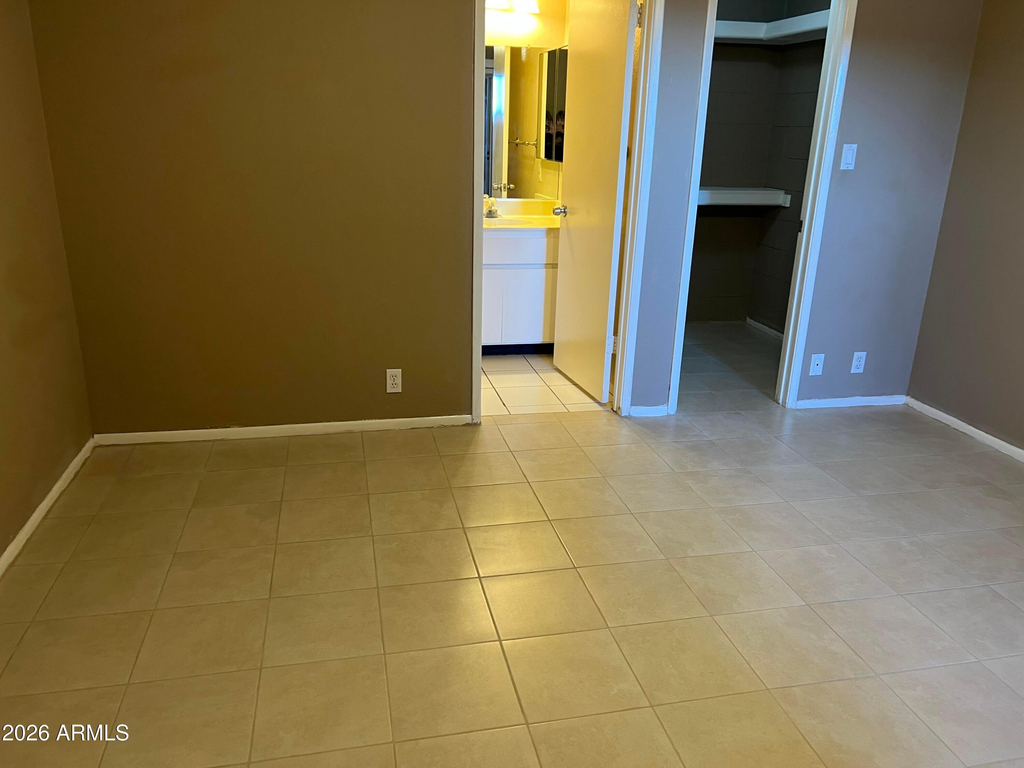501 W Yukon Drive - Photo 16