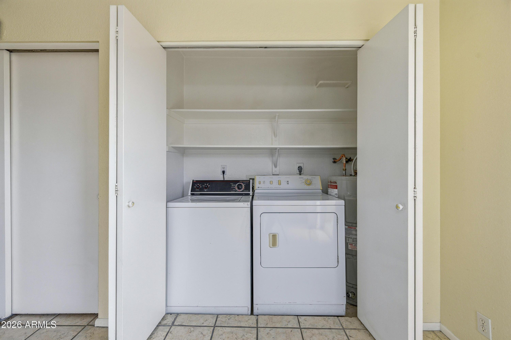 501 W Yukon Drive - Photo 13