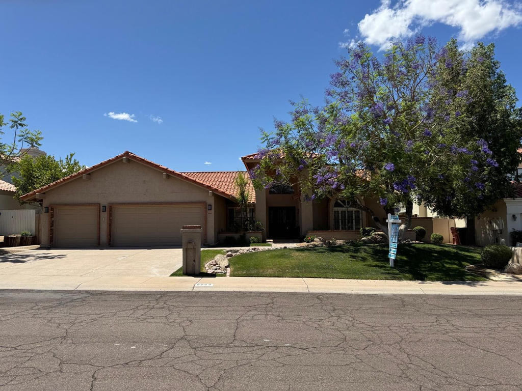9969 E Bayview Drive - Photo 0