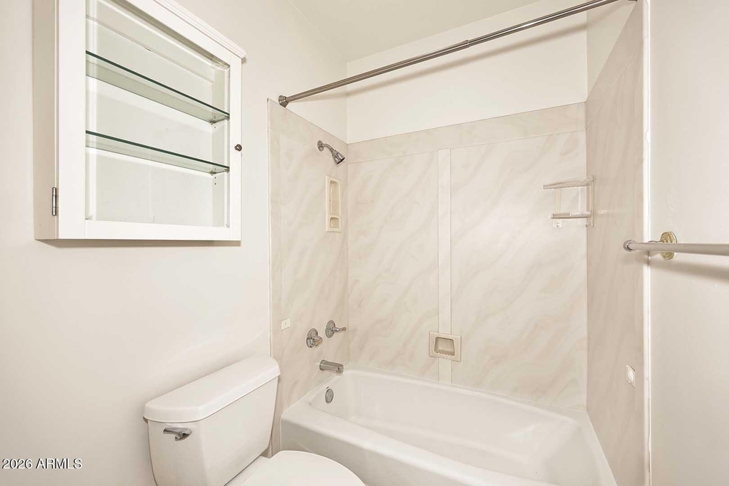 9969 E Bayview Drive - Photo 37