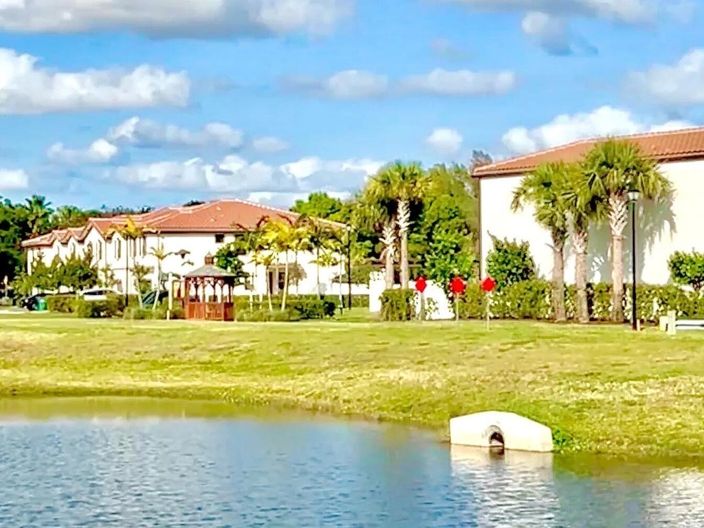 3016 King Palm Way - Photo 4