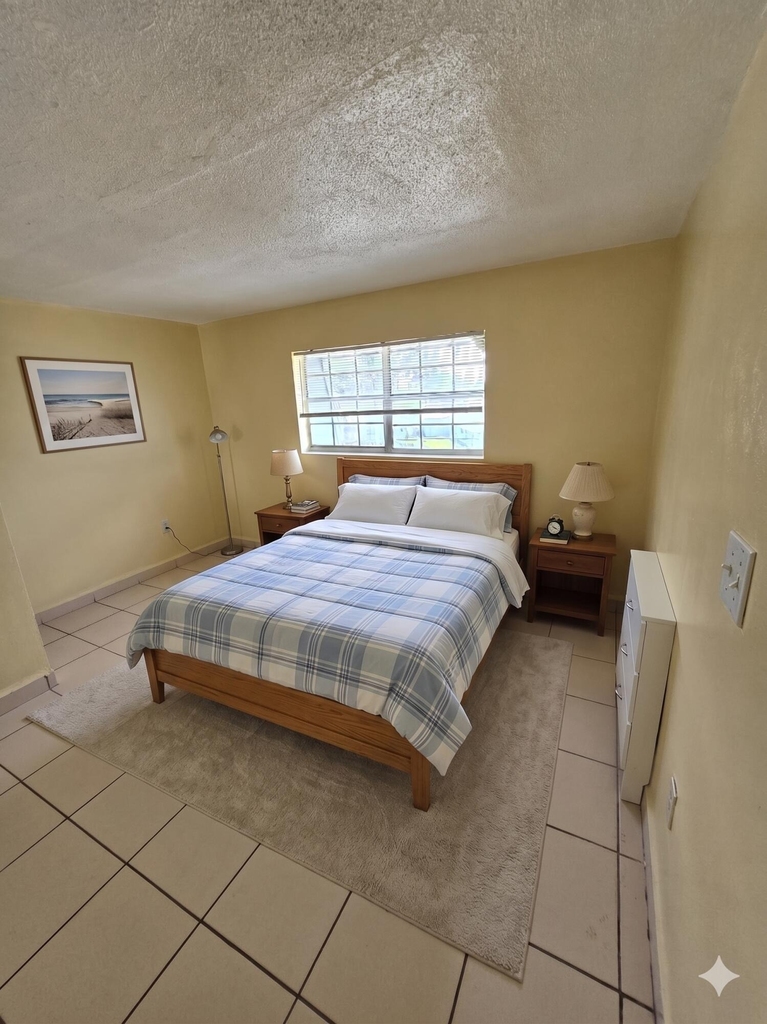 13695 Ne 3rd Court - Photo 2