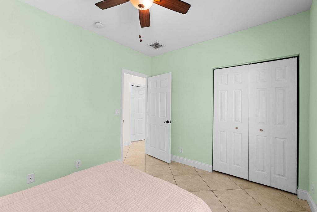 255 Ne 12th Street - Photo 34