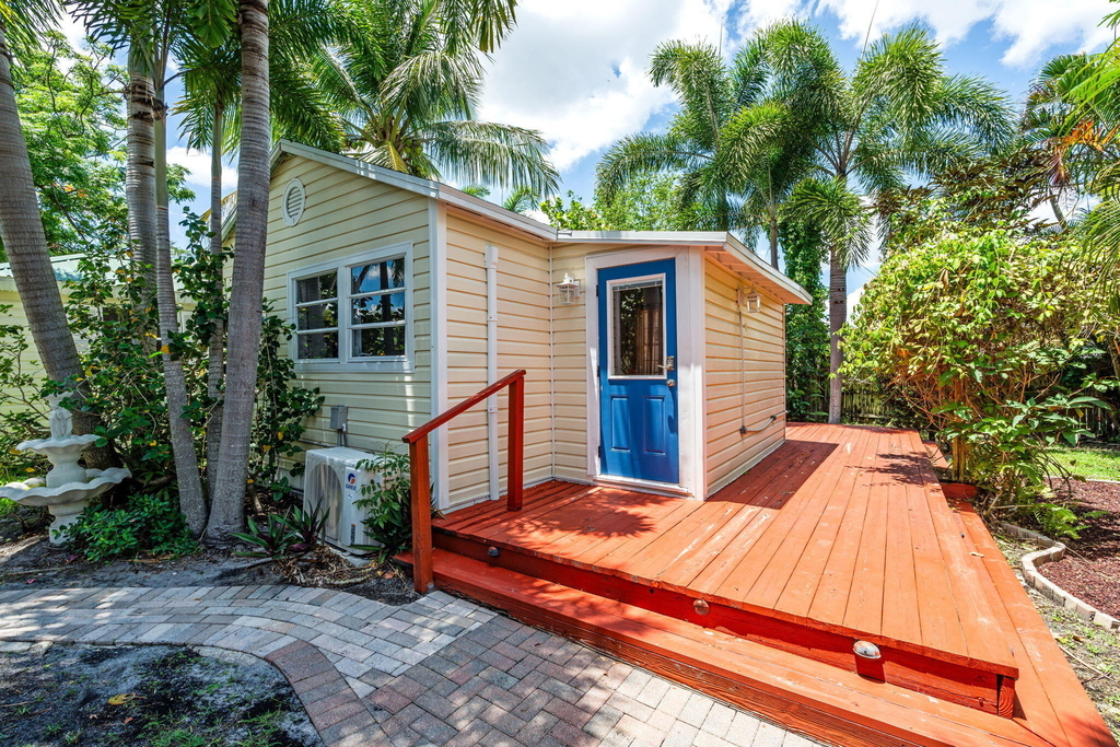 255 Ne 12th Street - Photo 43