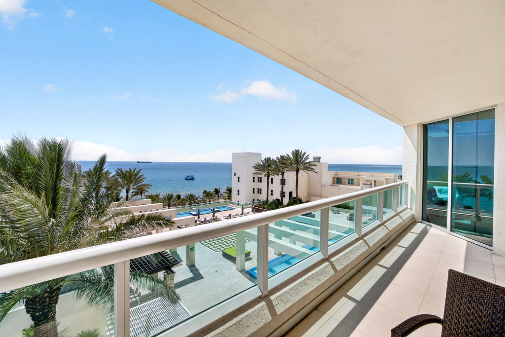 101 S Fort Lauderdale Beach Boulevard - Photo 10