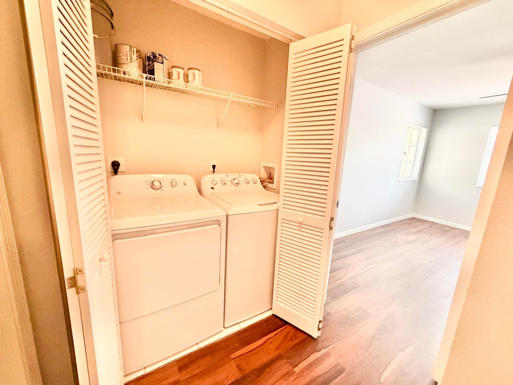 4856 N State Rd 7 - Photo 27