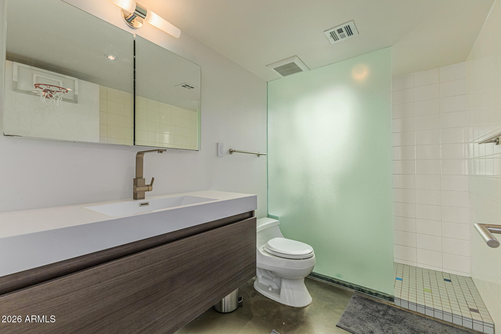 7601 E 2nd Street - Photo 13
