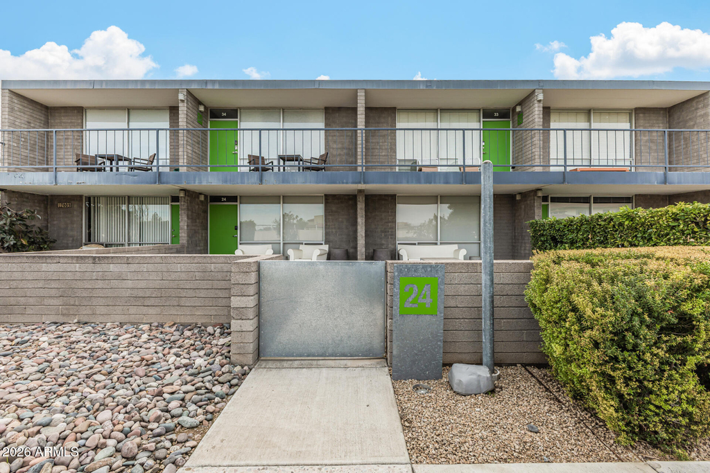 7601 E 2nd Street - Photo 18