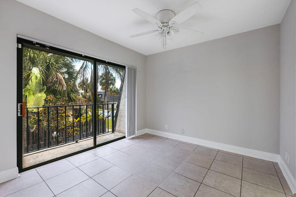 1755 N Congress Avenue - Photo 26