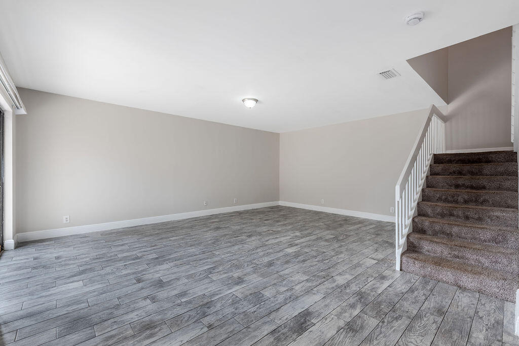 1755 N Congress Avenue - Photo 5