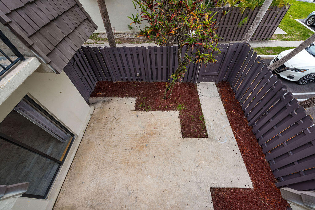 1755 N Congress Avenue - Photo 29