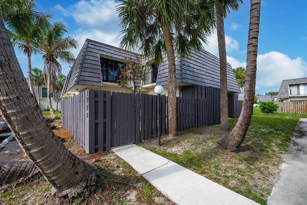 1755 N Congress Avenue - Photo 1