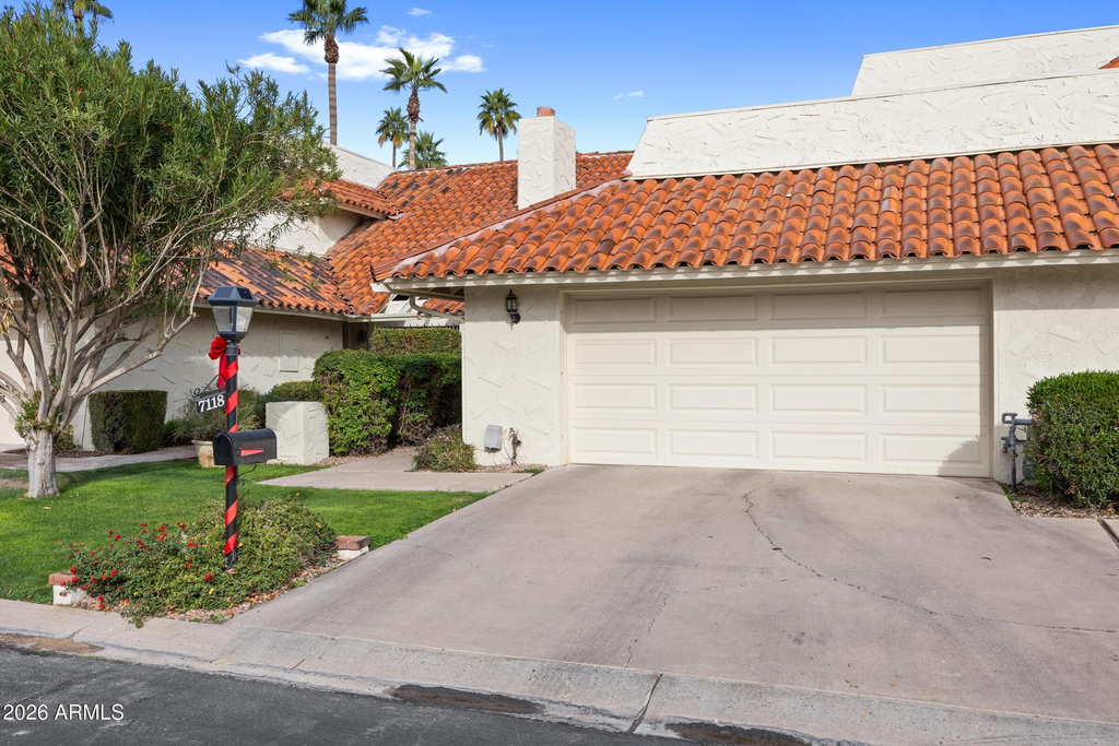 7118 E Buena Terra Way - Photo 3