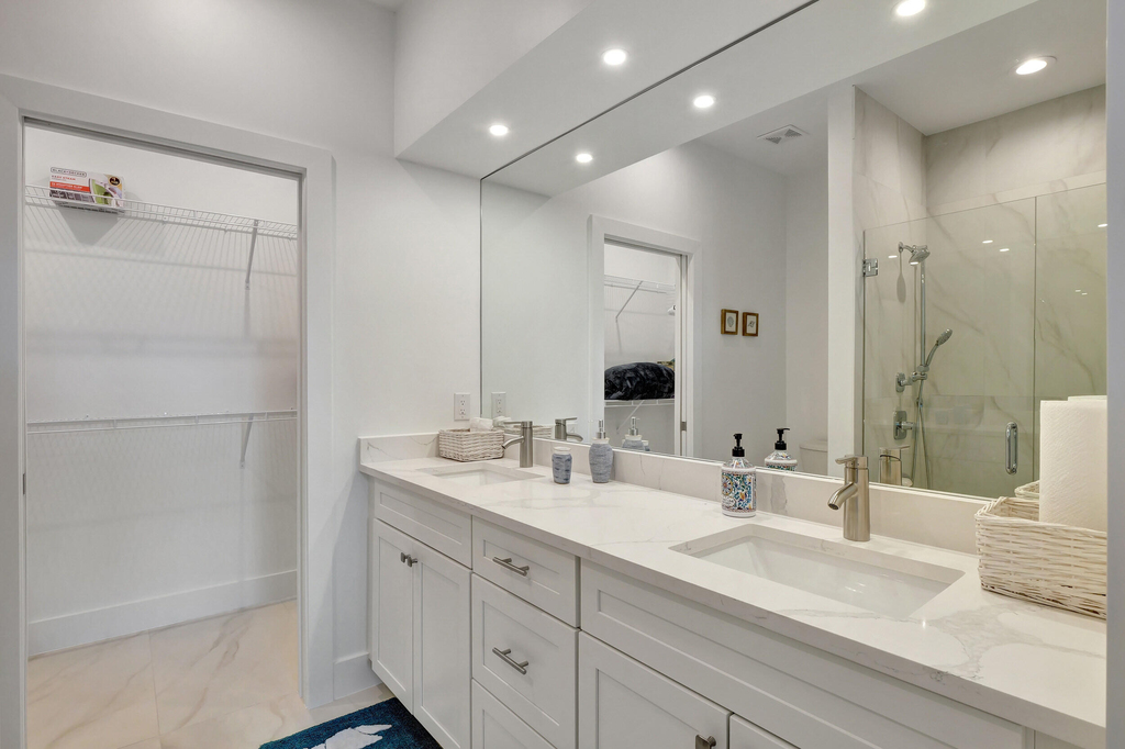 27841 Wisconsin Street - Photo 45