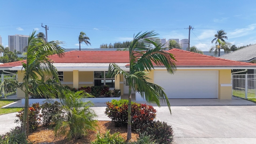 1221 Singer Drive - Photo 1