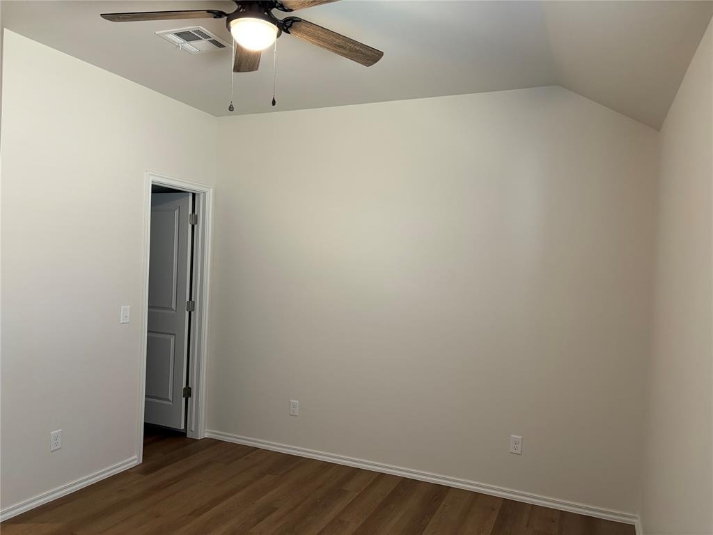 819 S Wilson Avenue - Photo 5