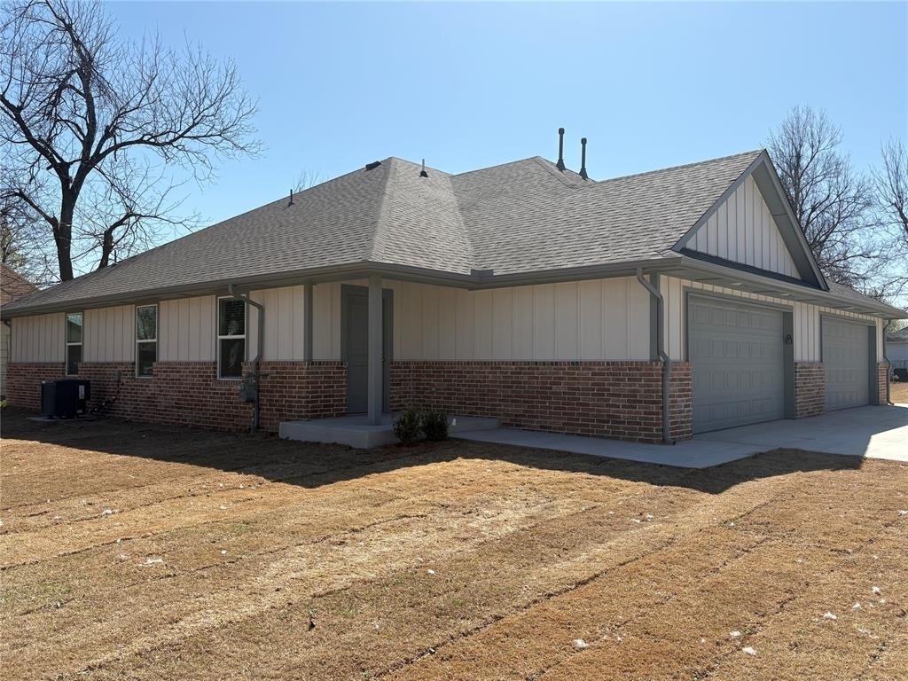 819 S Wilson Avenue - Photo 0