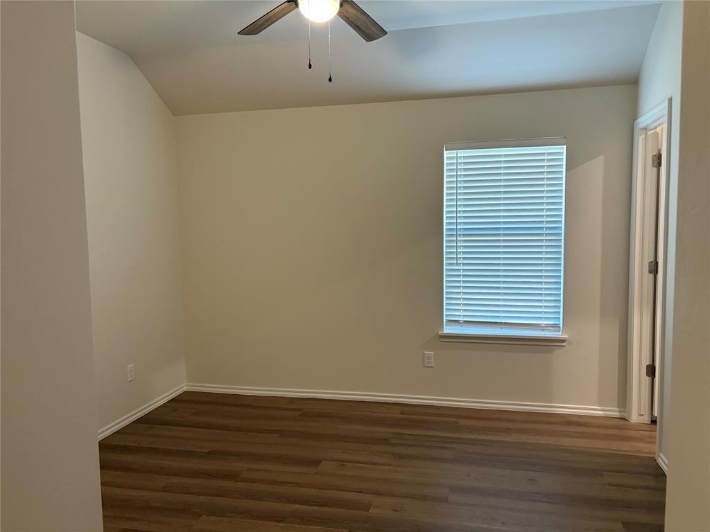 819 S Wilson Avenue - Photo 9
