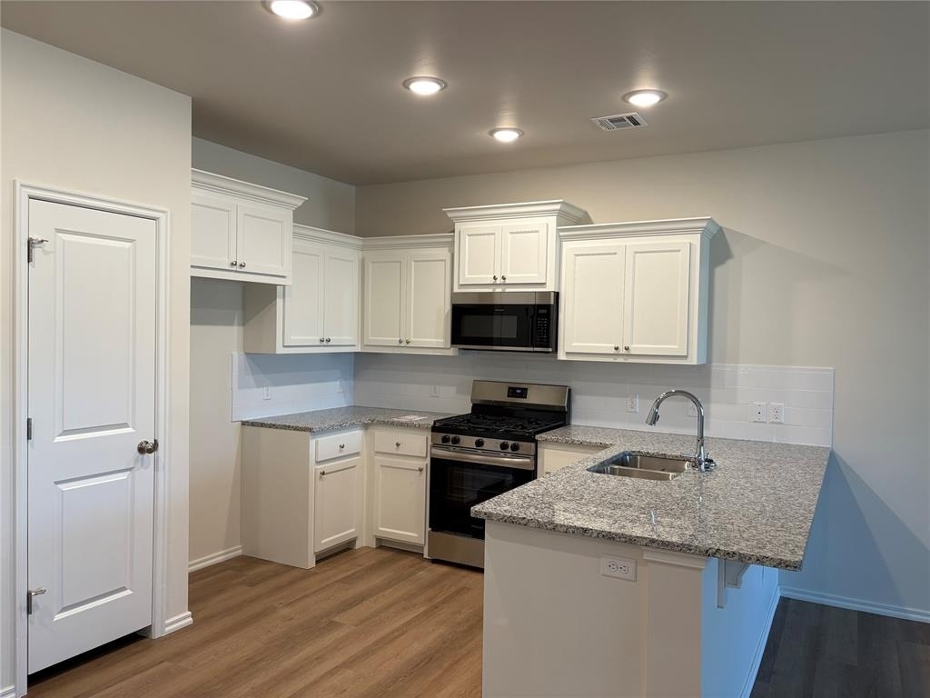 819 S Wilson Avenue - Photo 16