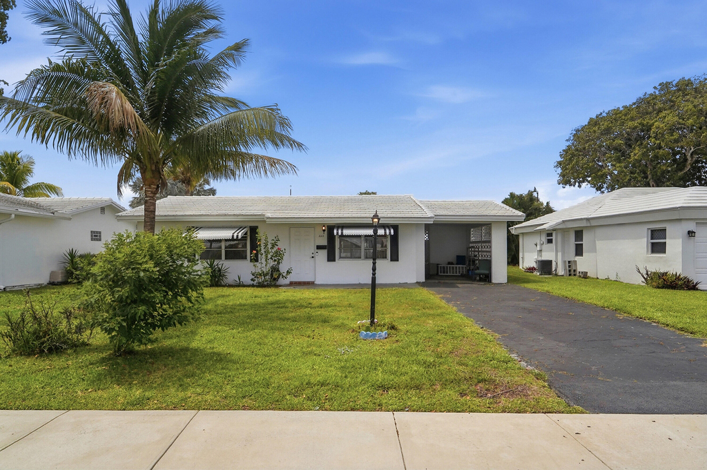 220 Leisure Boulevard - Photo 14