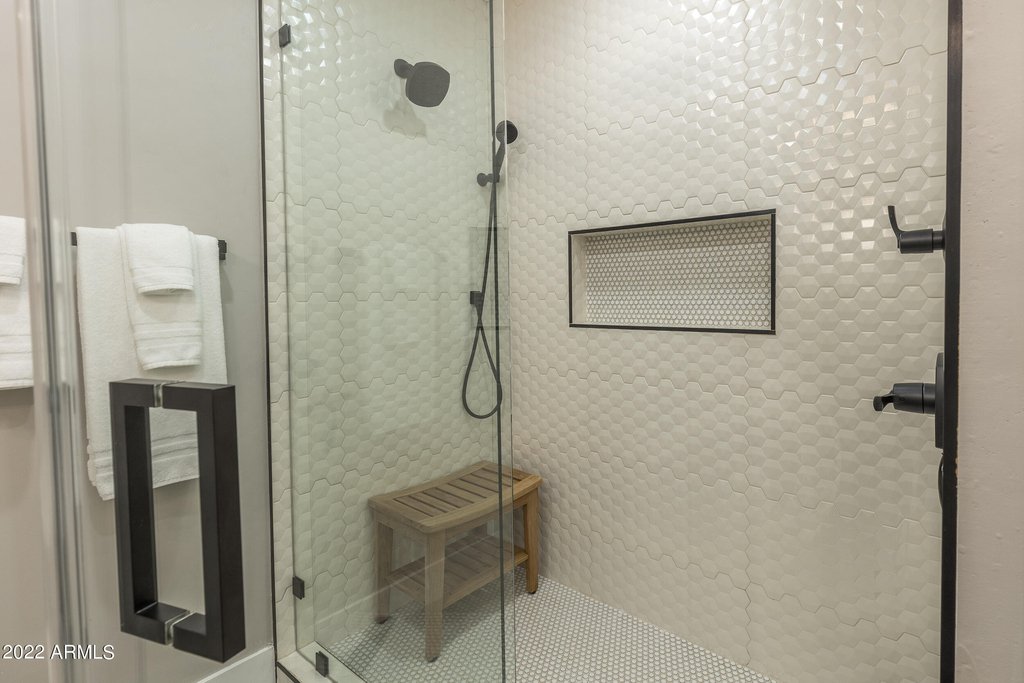 1641 W Evans Drive - Photo 36