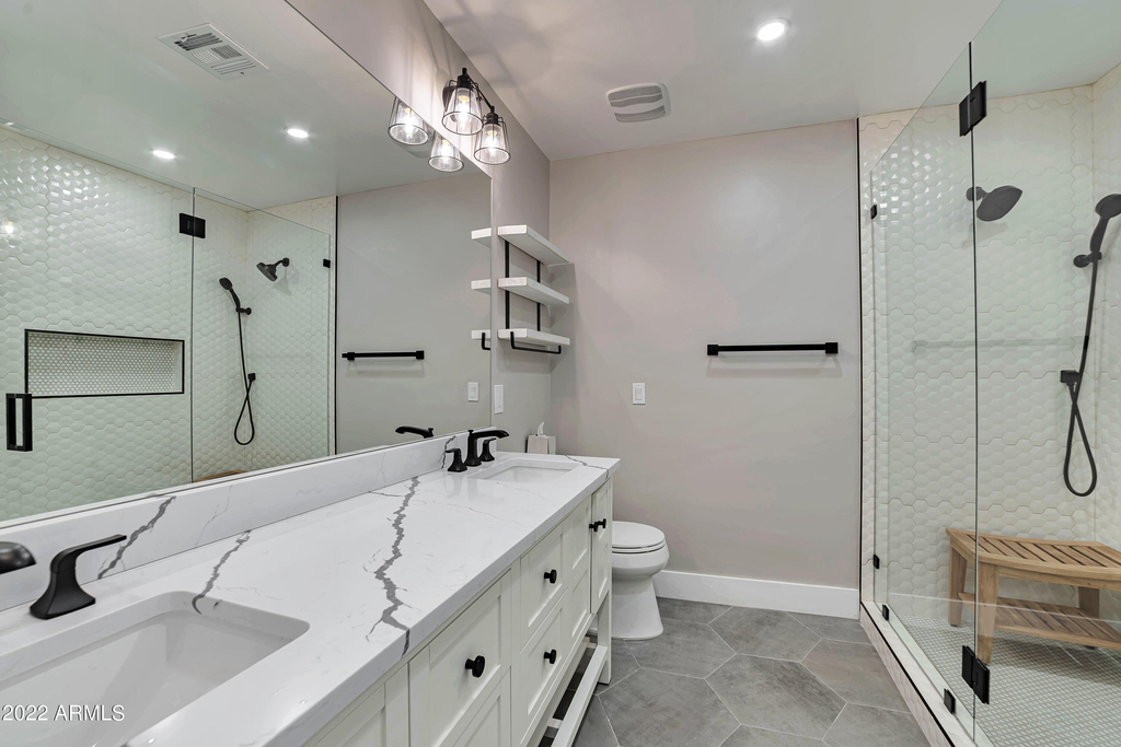 1641 W Evans Drive - Photo 11