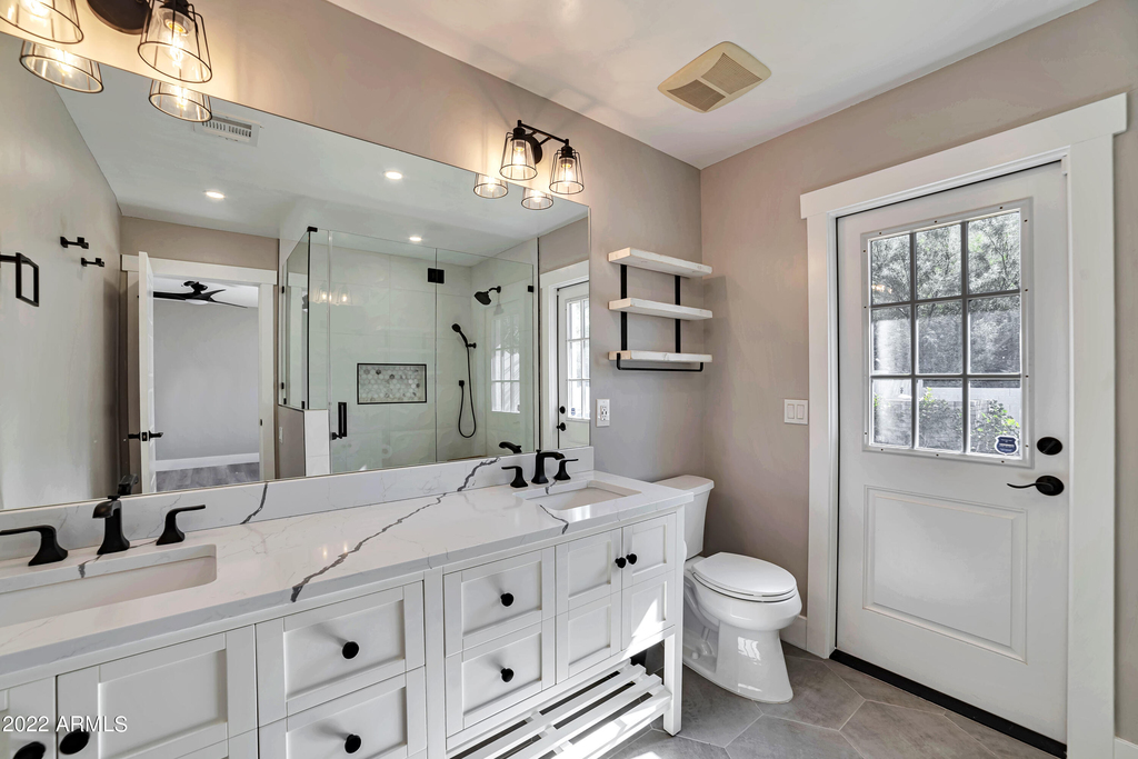 1641 W Evans Drive - Photo 8