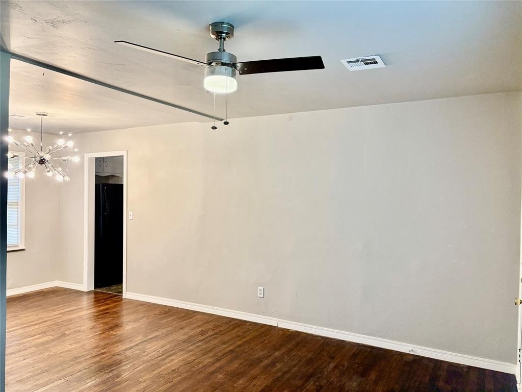 1702 W Britton Road - Photo 8