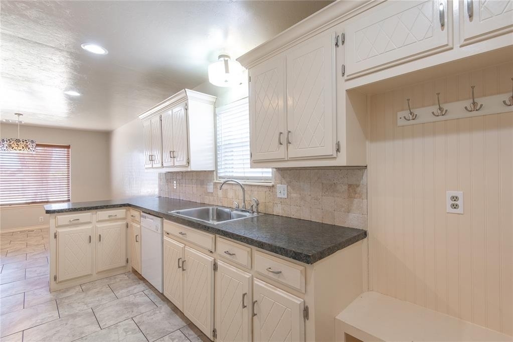 1321 Kelly Park Road - Photo 13