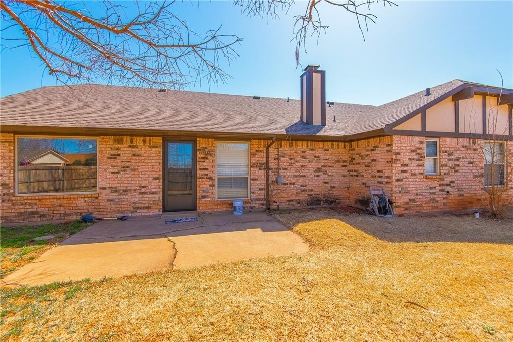 1321 Kelly Park Road - Photo 5