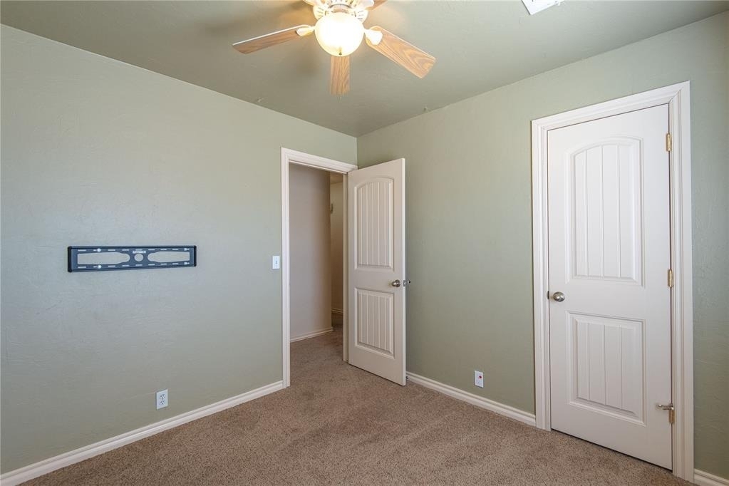 1321 Kelly Park Road - Photo 21
