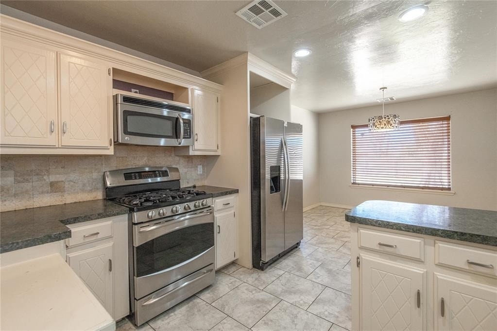 1321 Kelly Park Road - Photo 11