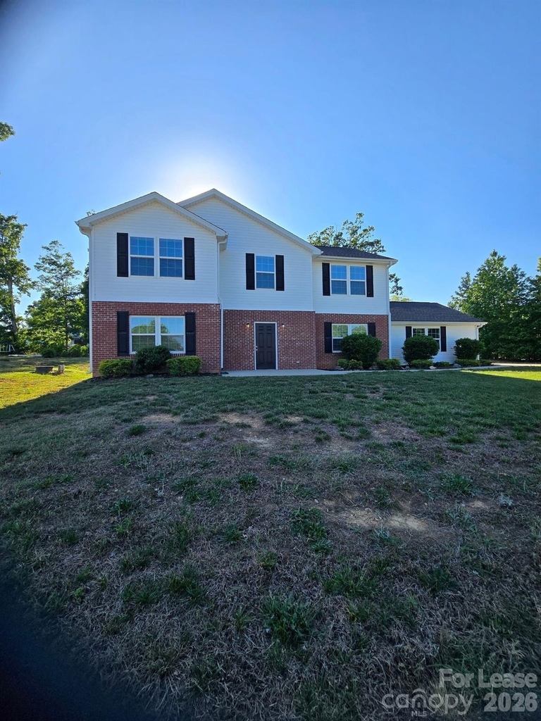 1151 Bentley Court - Photo 0