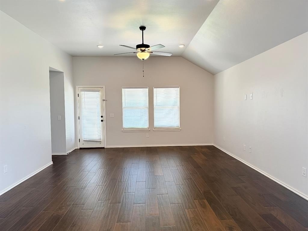 18600 Luna Drive - Photo 16