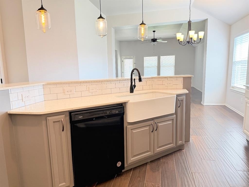 18600 Luna Drive - Photo 6
