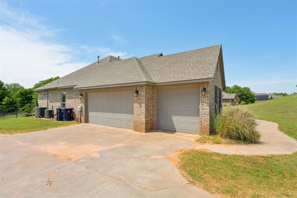5709 Asheville Way - Photo 1