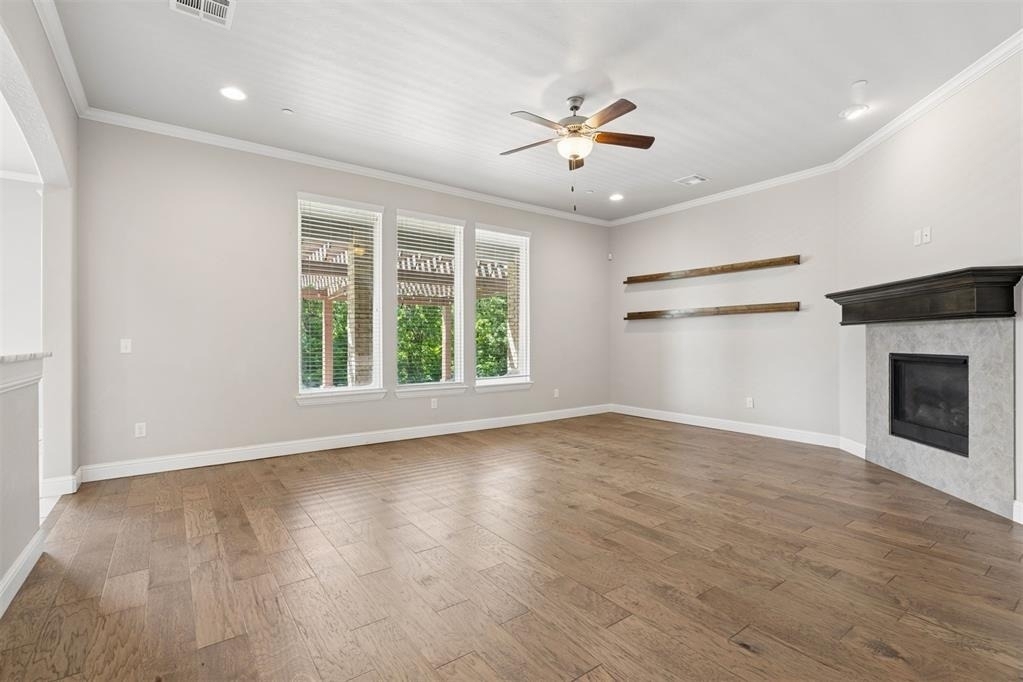 5709 Asheville Way - Photo 9