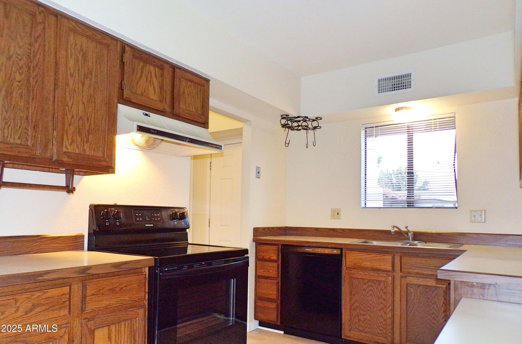 4208 Avenida Palermo -- - Photo 2