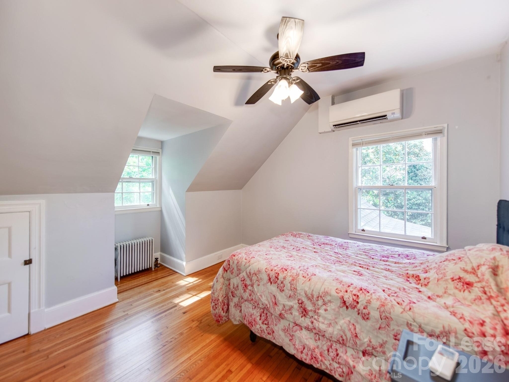 1209 Oakwood Avenue - Photo 22