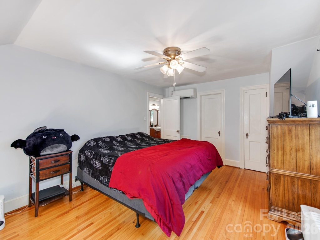 1209 Oakwood Avenue - Photo 19