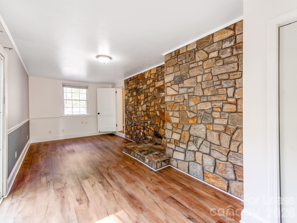 1209 Oakwood Avenue - Photo 12
