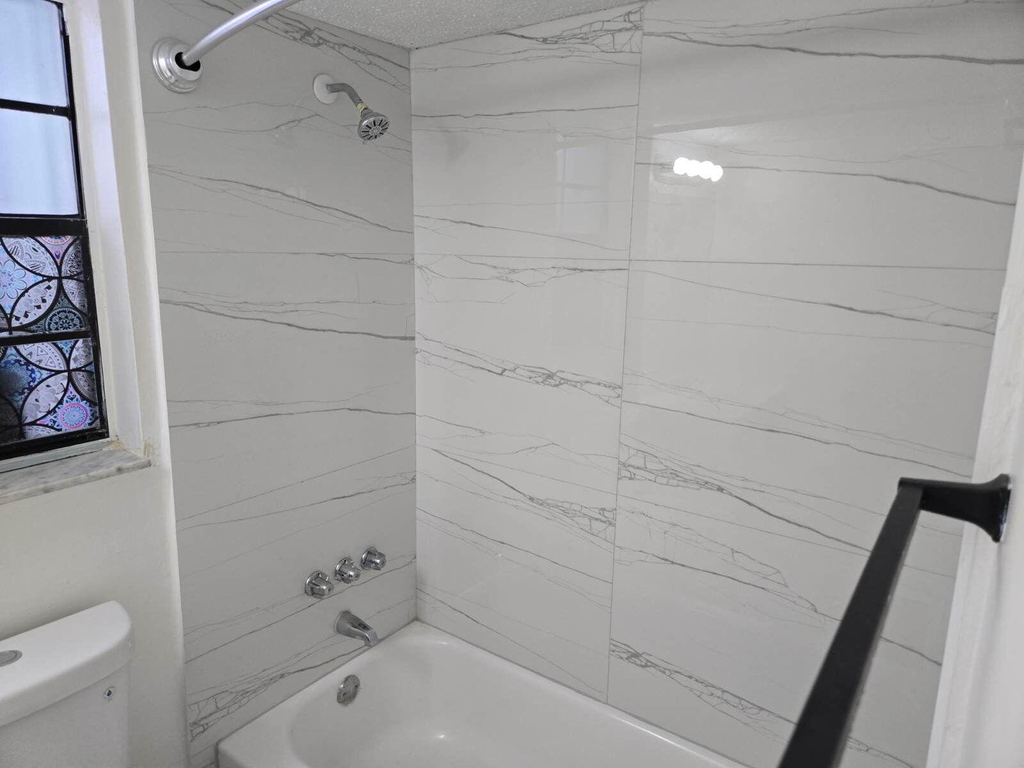 1300 Nw 4th Avenue - Photo 15