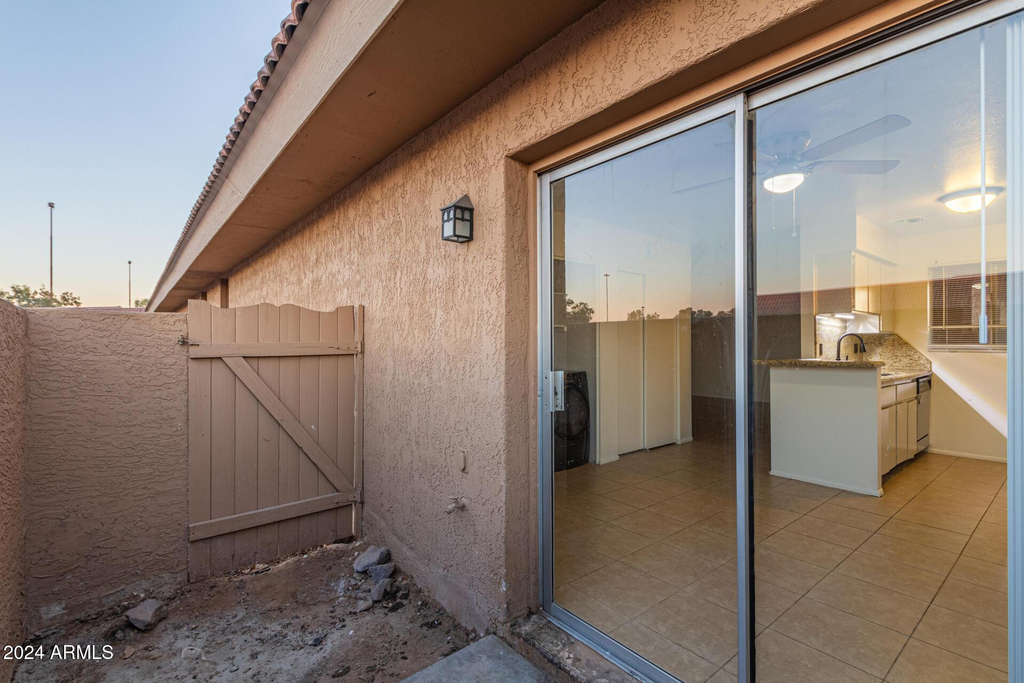 511 W Blackhawk Drive - Photo 30