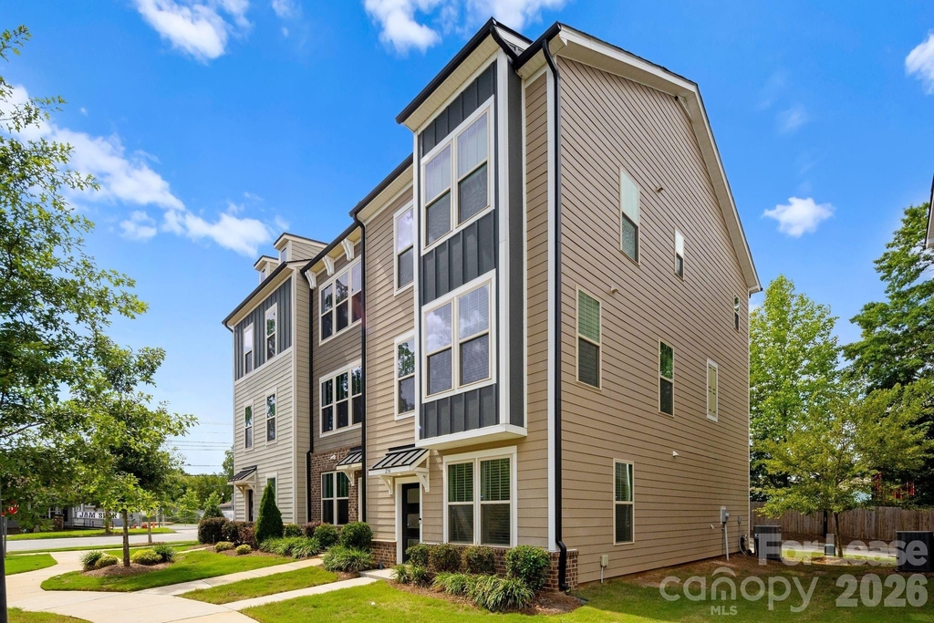 236 Judson Avenue - Photo 1