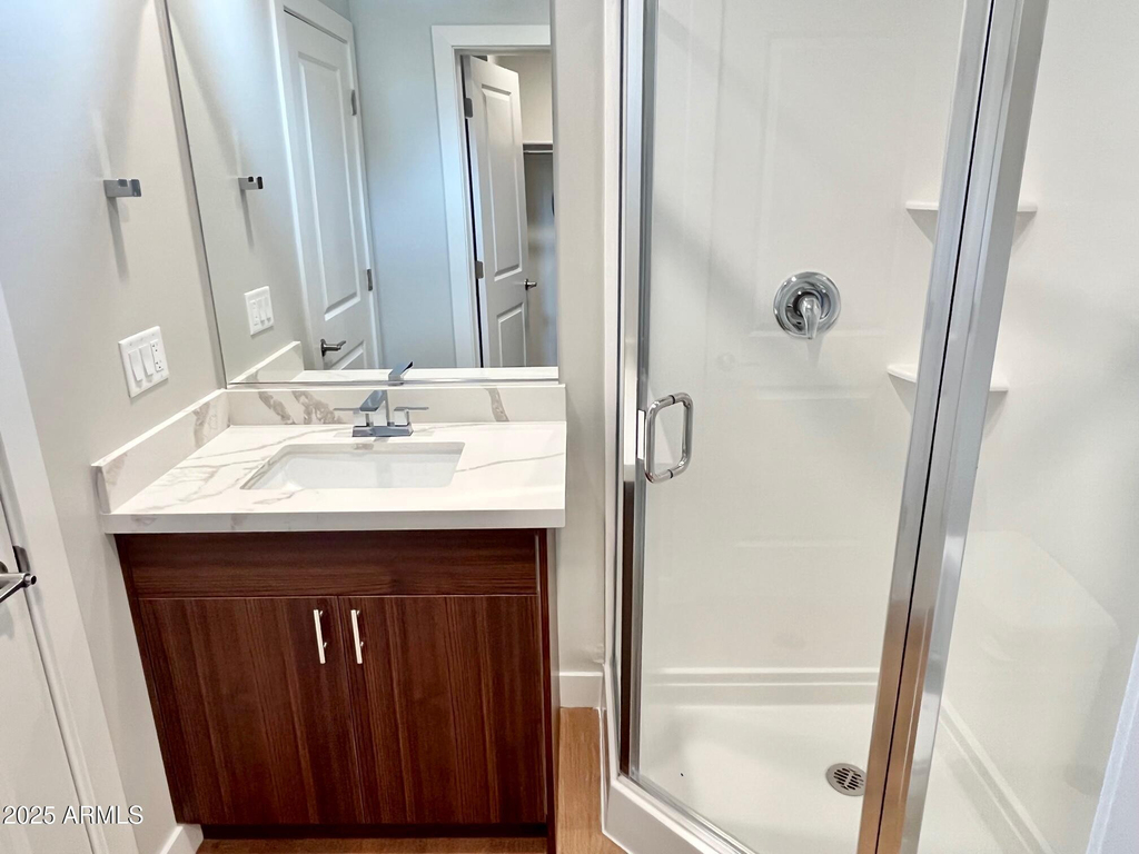 915 E Missouri Avenue - Photo 31