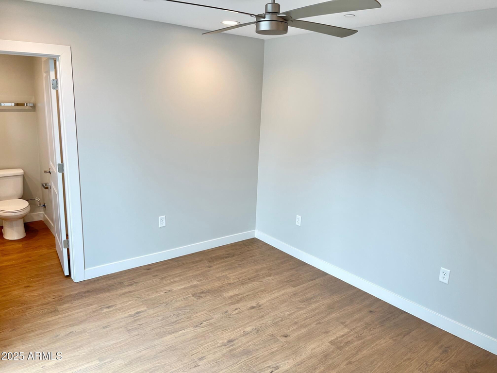 915 E Missouri Avenue - Photo 27