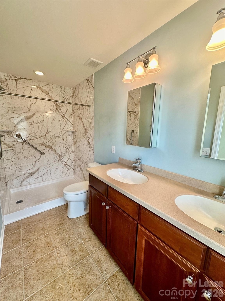 1104 Drayton Court - Photo 6