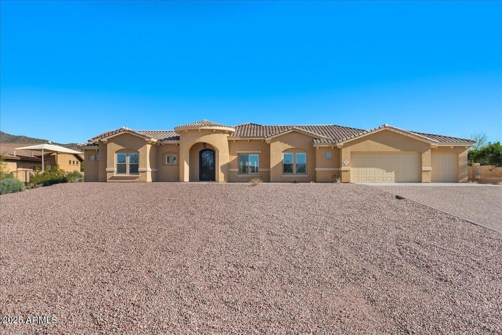 3117 N 77th Street - Photo 0